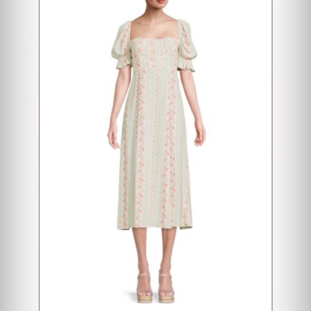 WeWoreWhat Cream Ruched Maxi Gown with Puff Sleeves